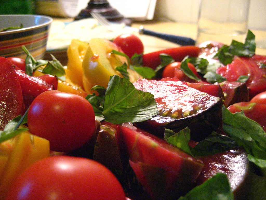 recipe heirloom tomato salad